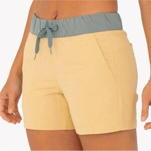 Free Fly Hydro Shorts Size Large Beach Fishing Coastal.  17